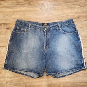 ROUTE 66 BLUE DENIM SHORTS SIZE 20W